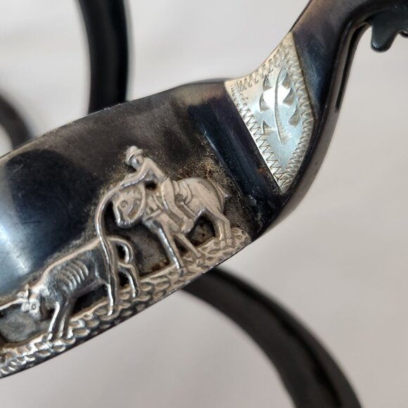 Vintage Western Cowboy Horseshoe W/ Silver Plated Spurs Bookends - Picture 6 of 9
